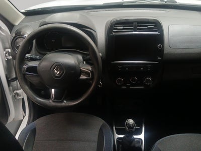 2023 Renault Kwid 5 pts. HB Bitono, TM5, a/ac., pantalla touch 8
