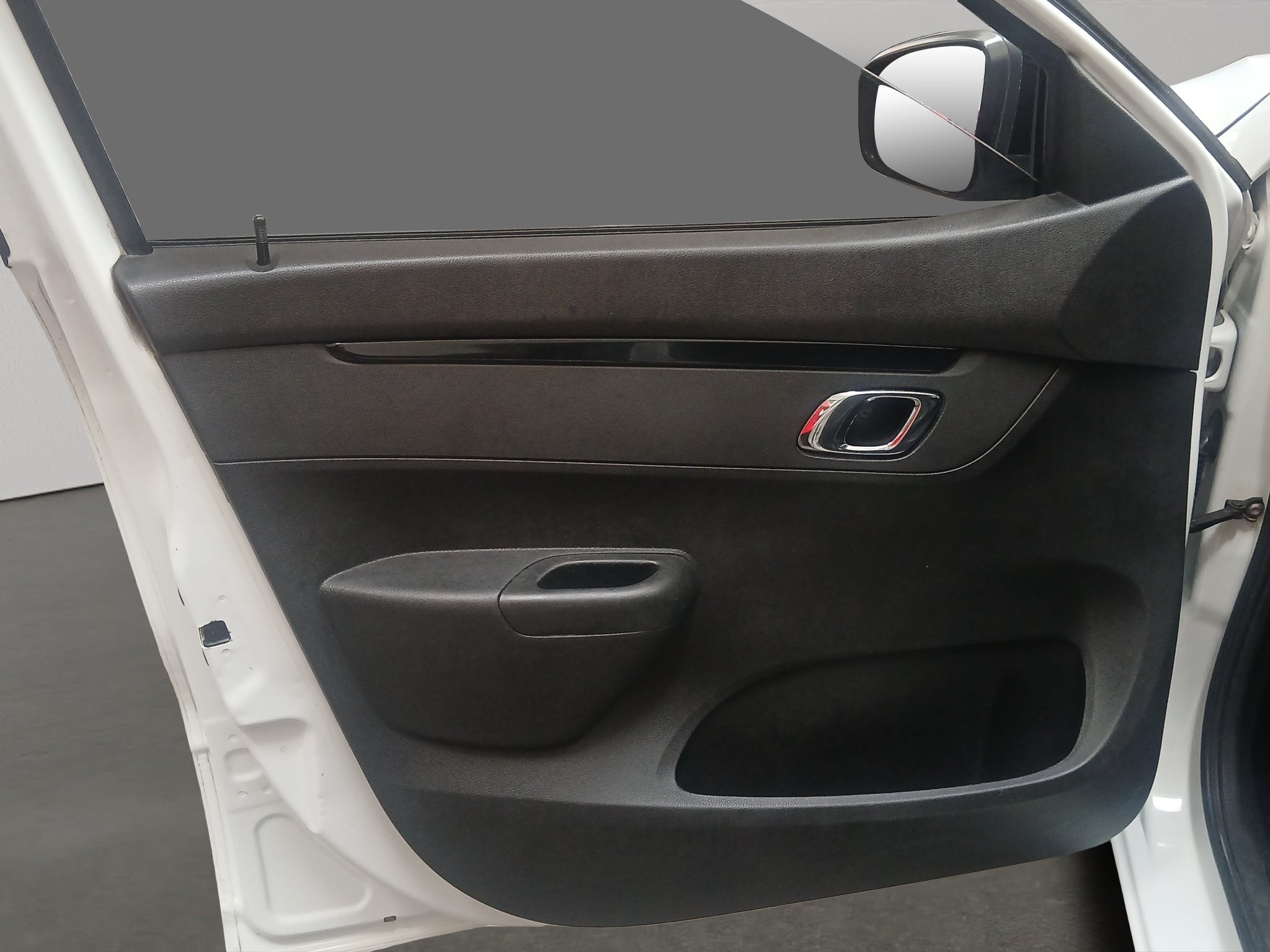 2023 Renault Kwid 5 pts. HB Bitono, TM5, a/ac., pantalla touch 8