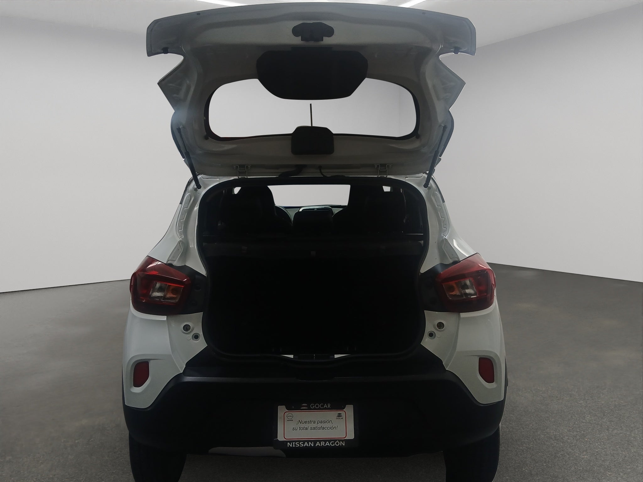 2023 Renault Kwid 5 pts. HB Bitono, TM5, a/ac., pantalla touch 8