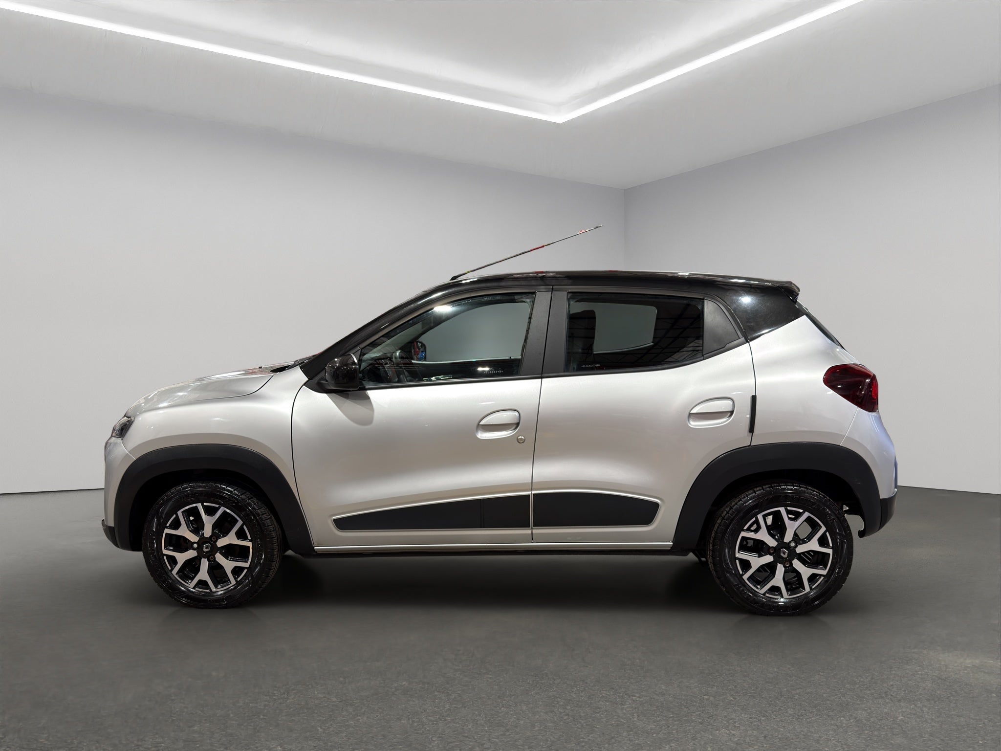 2024 Renault Kwid 5 pts. HB Bitono, TM5, a/ac., pantalla touch 8