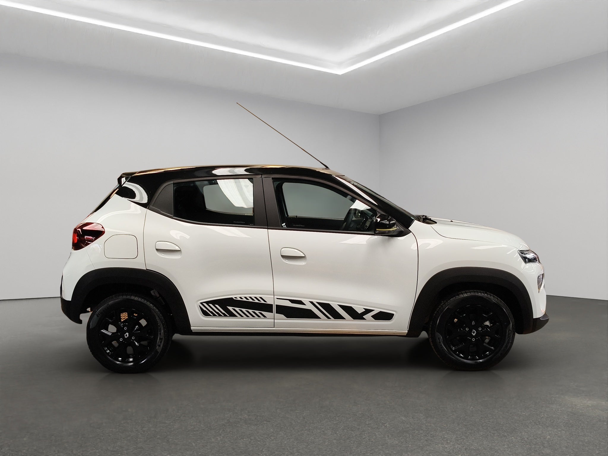 2025 Renault Kwid 5 pts. HB Bitono, TM5, a/ac., pantalla touch 8