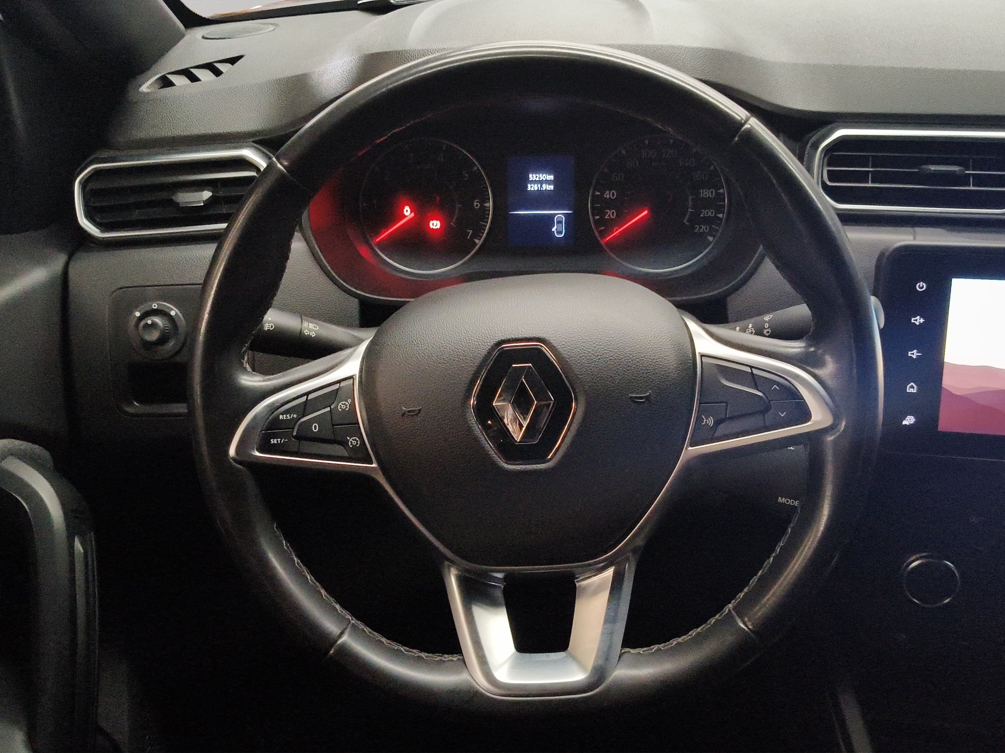 2024 Renault Duster VUD 5 pts. Iconic, 1.3T, TA, a/ac. Aut., botón encend., RA-17