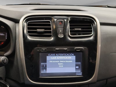 2019 Renault Logan 4 pts. Intens, TM5, VE, GPS, f. niebla, RA-15 (línea anterior)