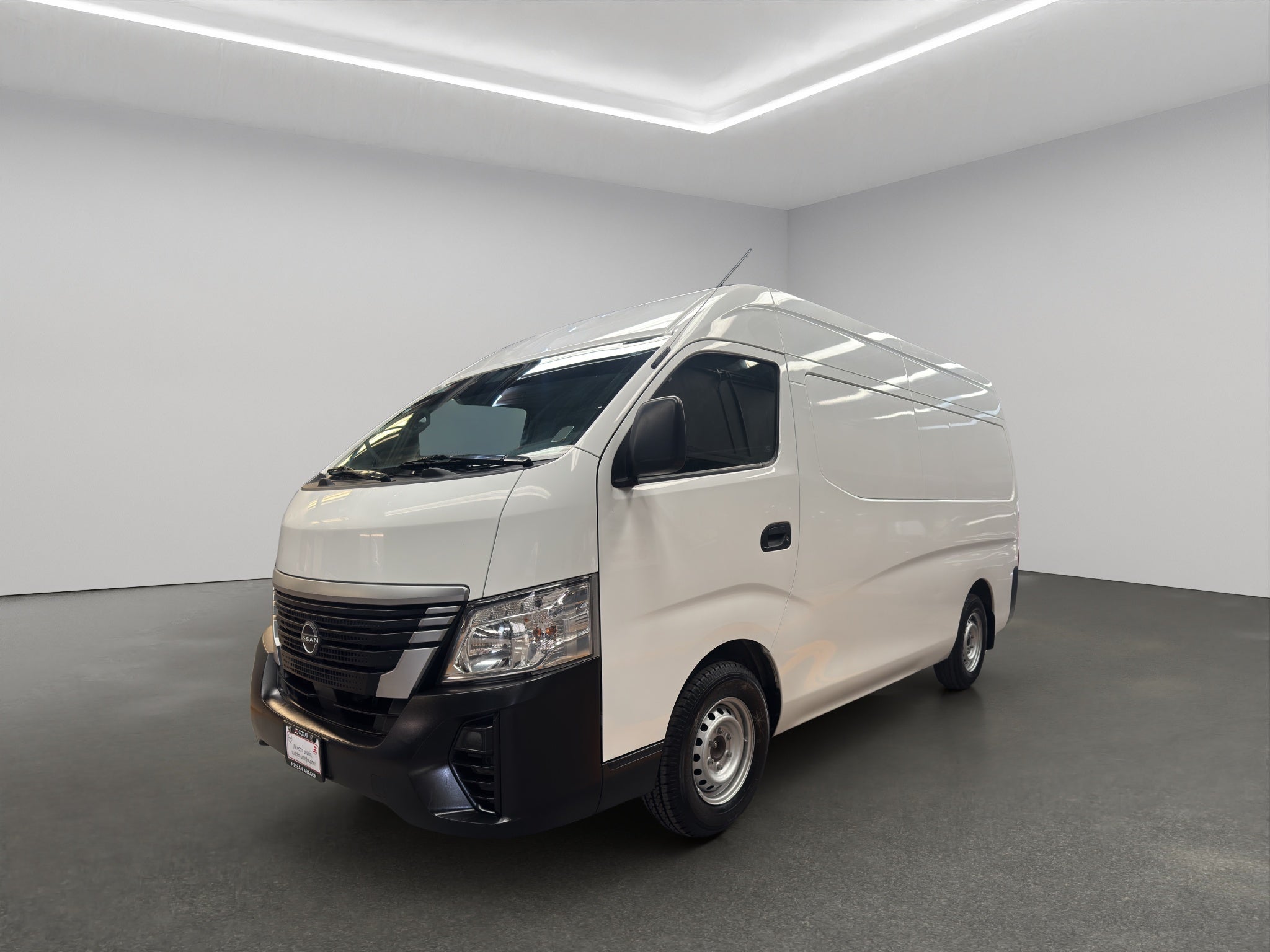 2024 Nissan Comerciales Urvan Panel 4 pts. Amplia, TM5, a/ac.