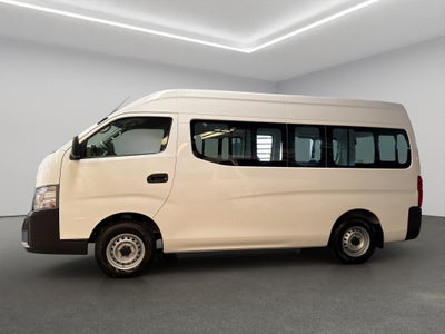 2025 Nissan Comerciales Urvan Panel 4 pts. Amplia con ventanas, TM5
