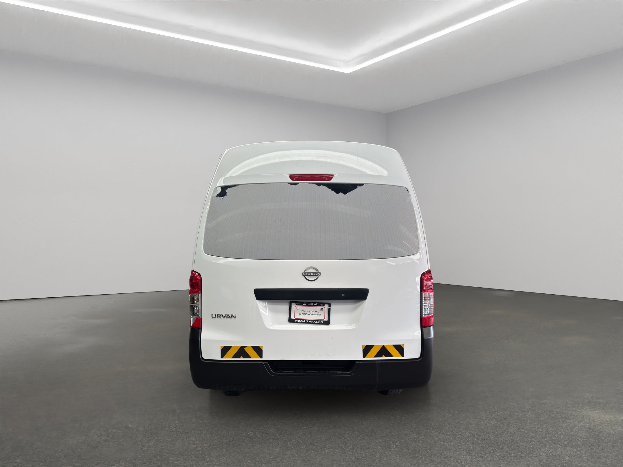 2024 Nissan Comerciales Urvan Panel 4 pts. Amplia, TM5, a/ac.