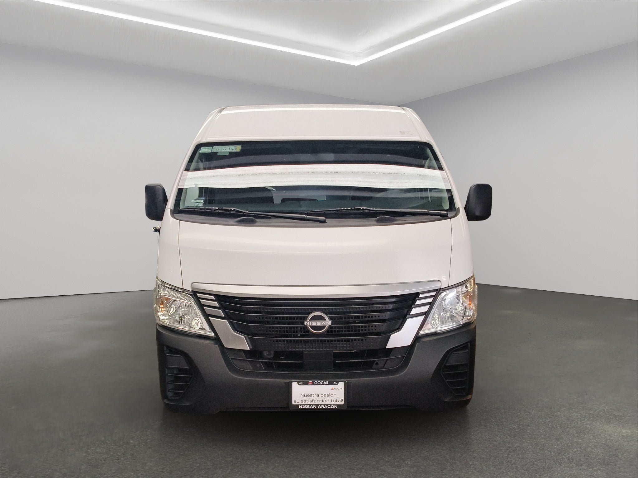 2024 Nissan Comerciales Urvan Panel 4 pts. Amplia, TM5, a/ac.