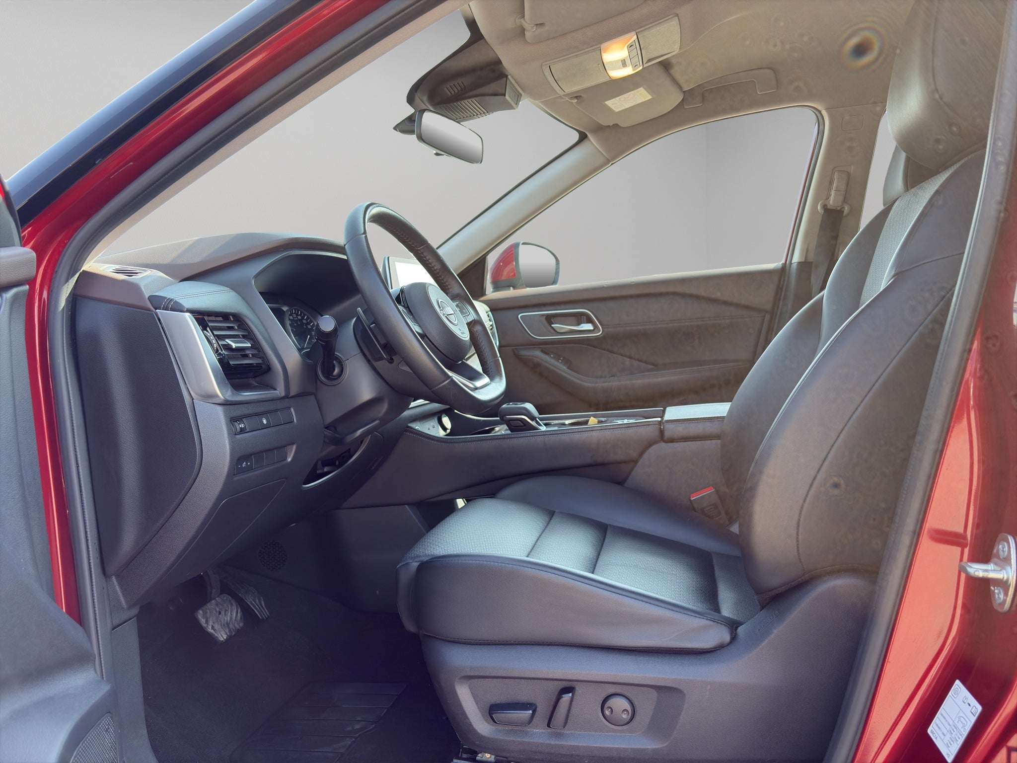 2024 Nissan X-Trail VUD 5 pts. Exclusive, TA, piel, RA-18