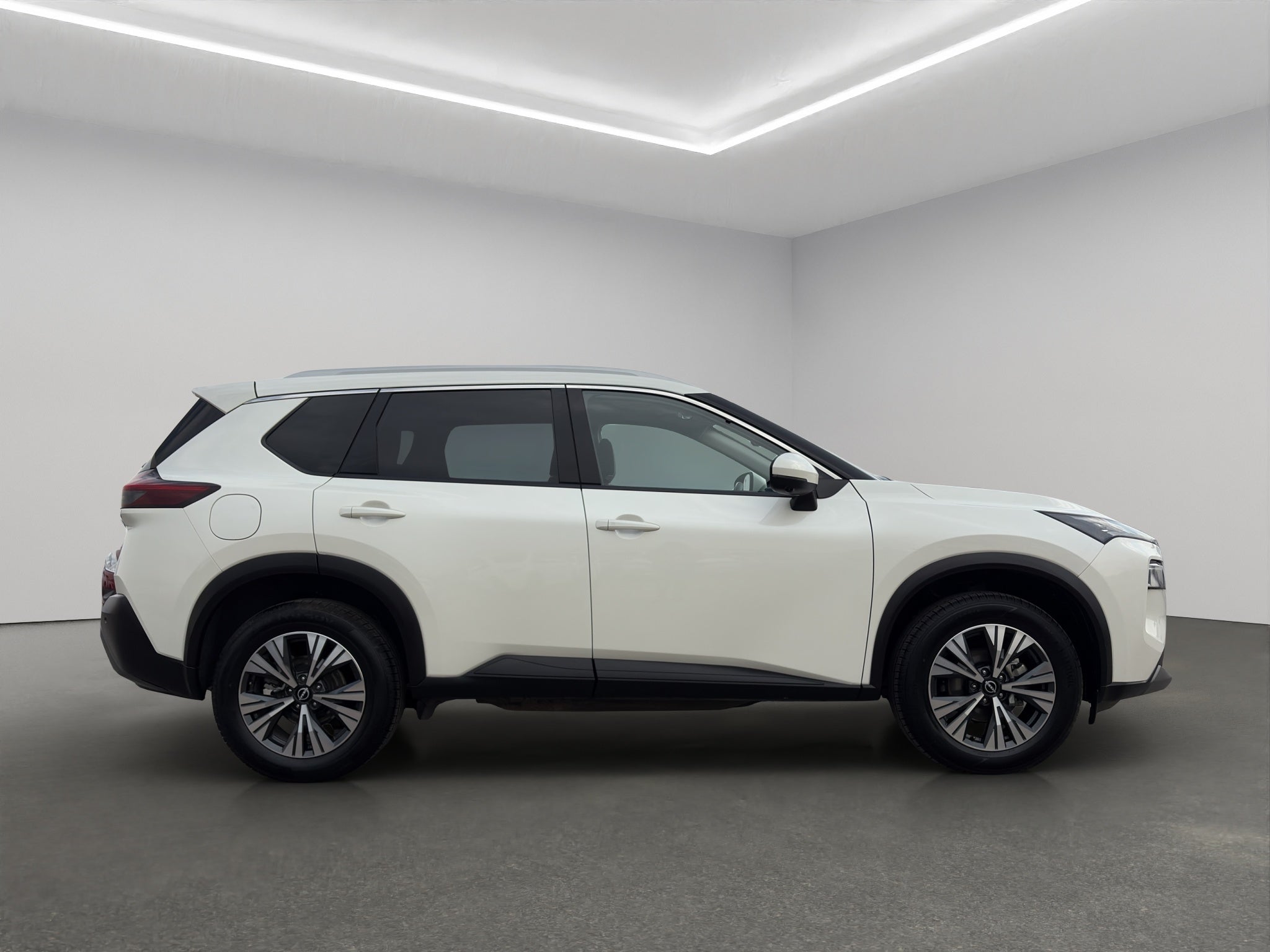 2024 Nissan X-Trail VUD 5 pts. Exclusive, TA, piel, RA-18