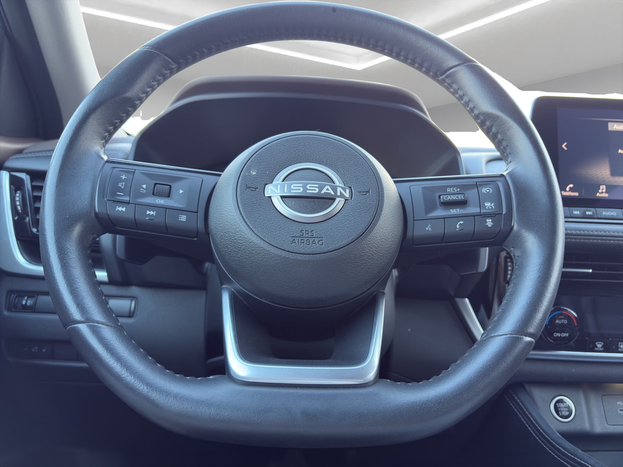 2024 Nissan X-Trail VUD 5 pts. Exclusive, TA, piel, RA-18