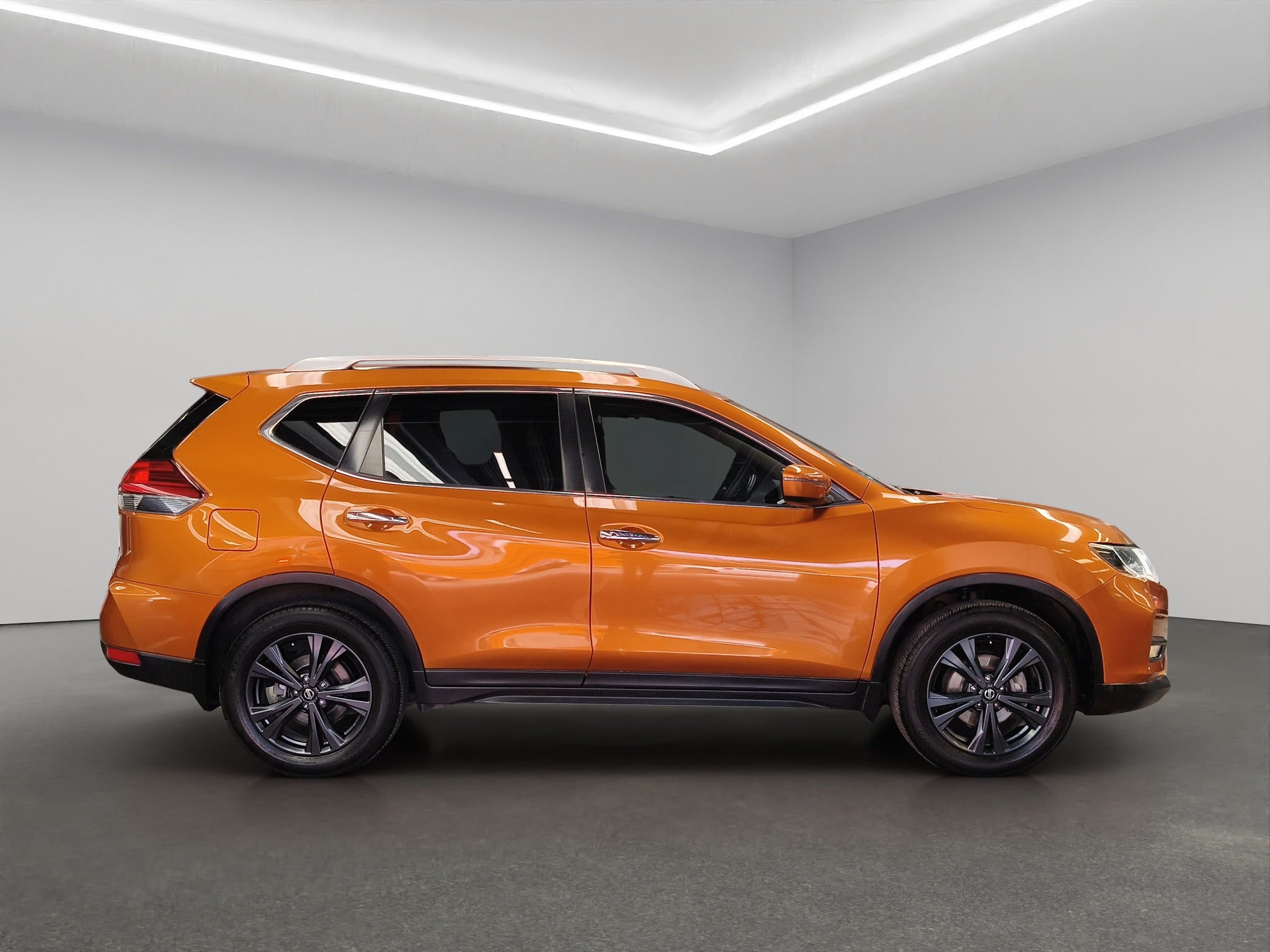 2021 Nissan X-Trail VUD 5 pts. Advance, TA, QCP, 5 pas., RA-18