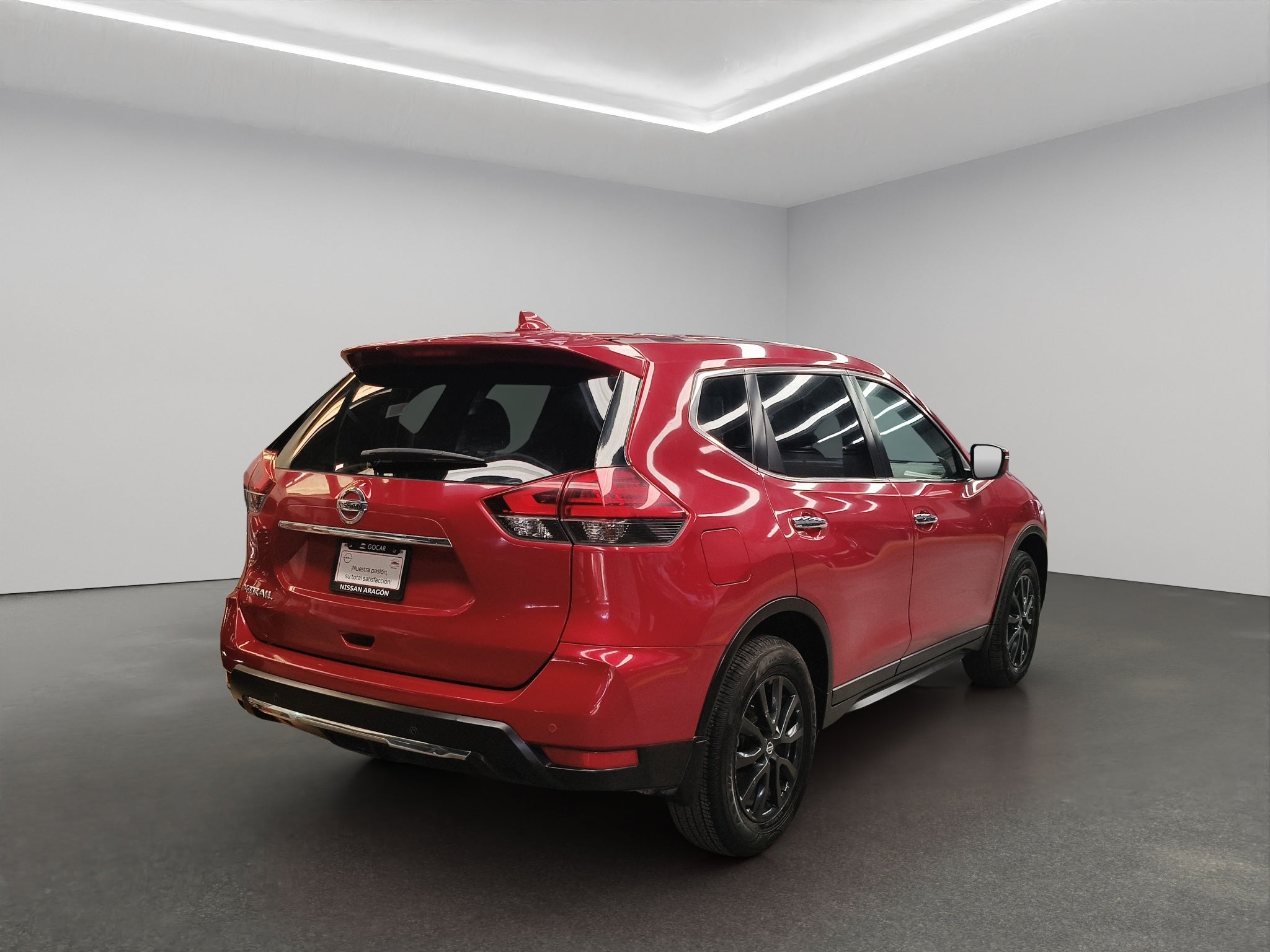 2022 Nissan X-Trail VUD 5 pts. Sense, TA, 5 pas., RA-17 (línea anterior)