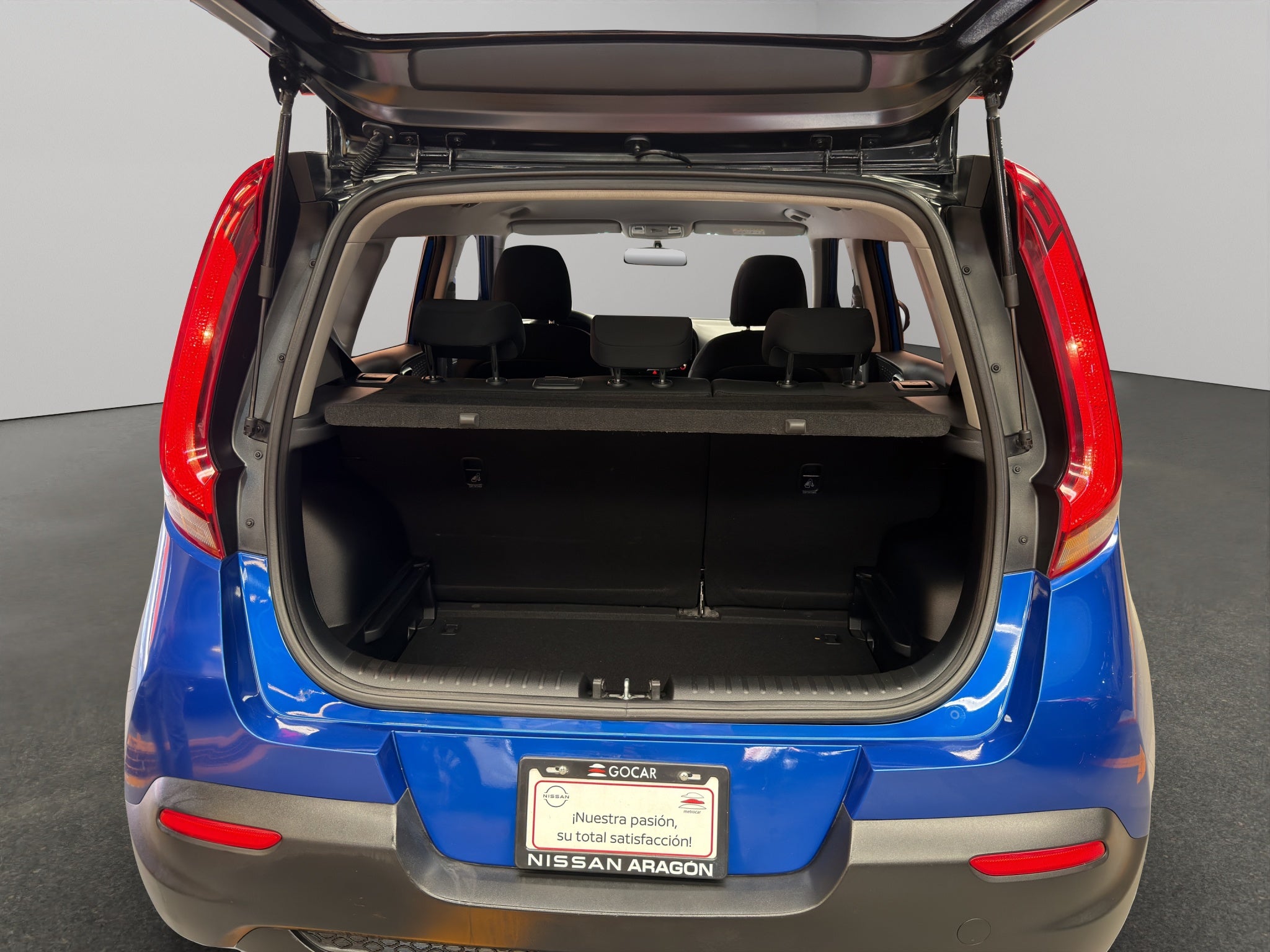 2022 Kia Soul VUD 5 pts. LX, 1.6l, TA, a/ac, RA-16 (línea anterior)