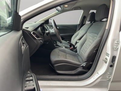 2023 Chevrolet Cavalier 4 pts. LS, 1.3T, TA, a/ac., VE, RA-16