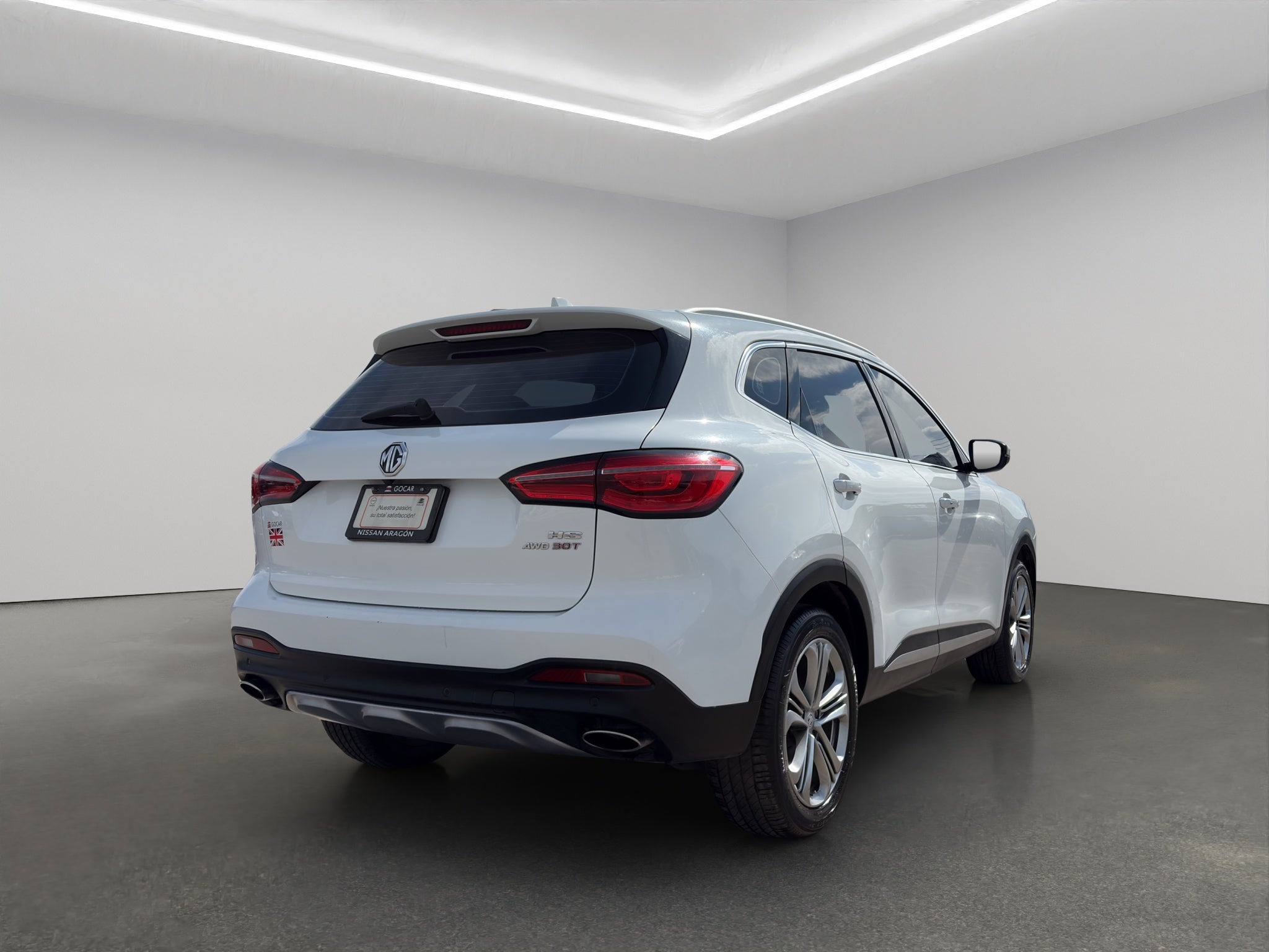 2022 MG HS VUD 5 pts. Trophy, 2.0T, TA, piel, TP, RA-18