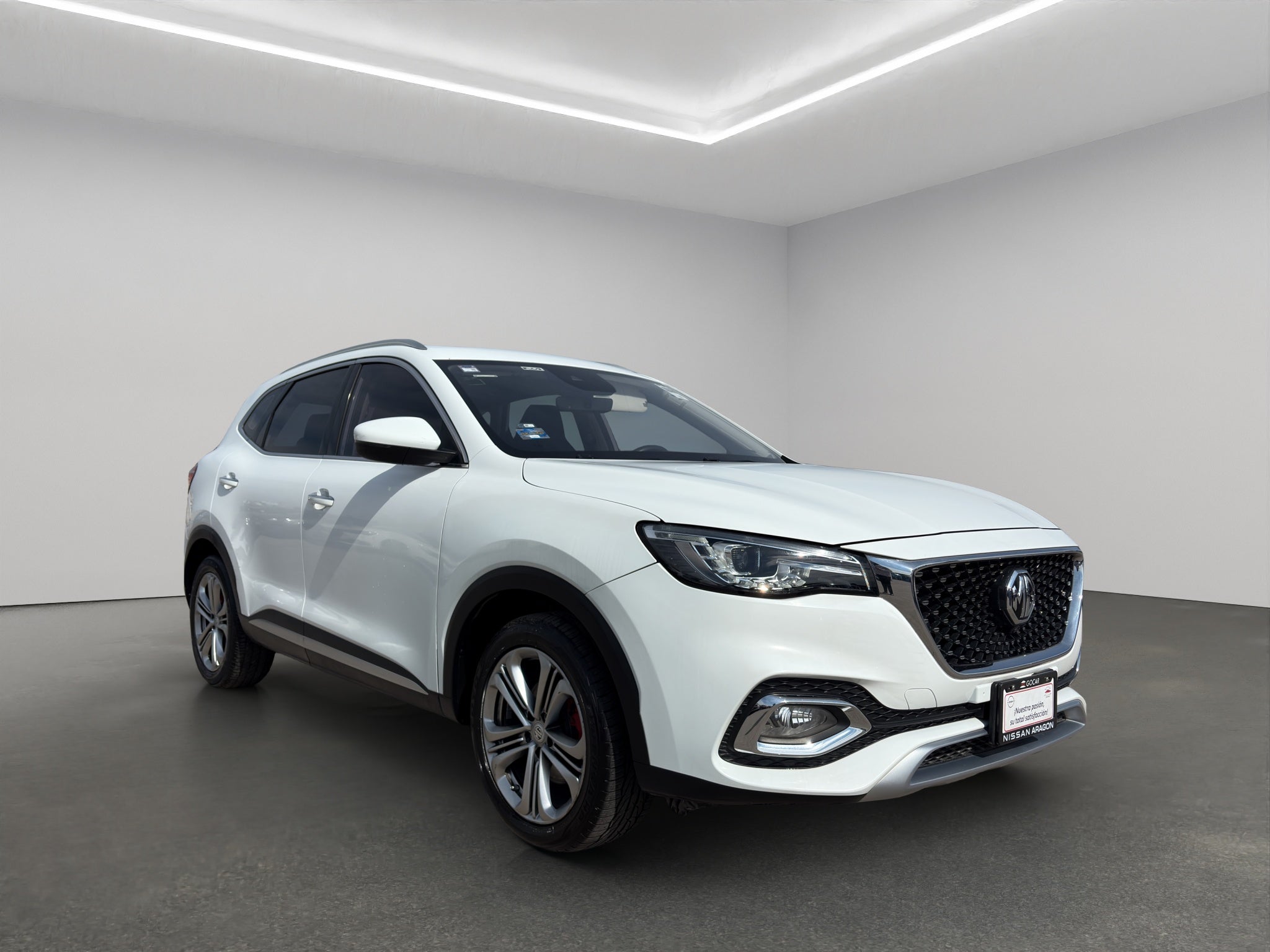 2022 MG HS VUD 5 pts. Trophy, 2.0T, TA, piel, TP, RA-18