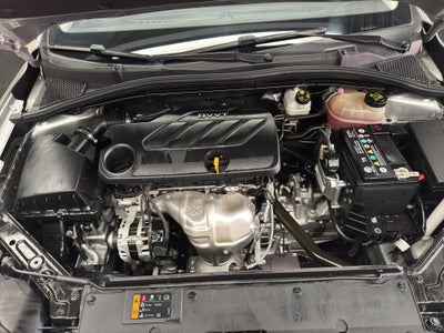 2024 MG MG5 4 pts. Excite, 1.5l, TM5, VE, piel, RA-16 (línea anterior)