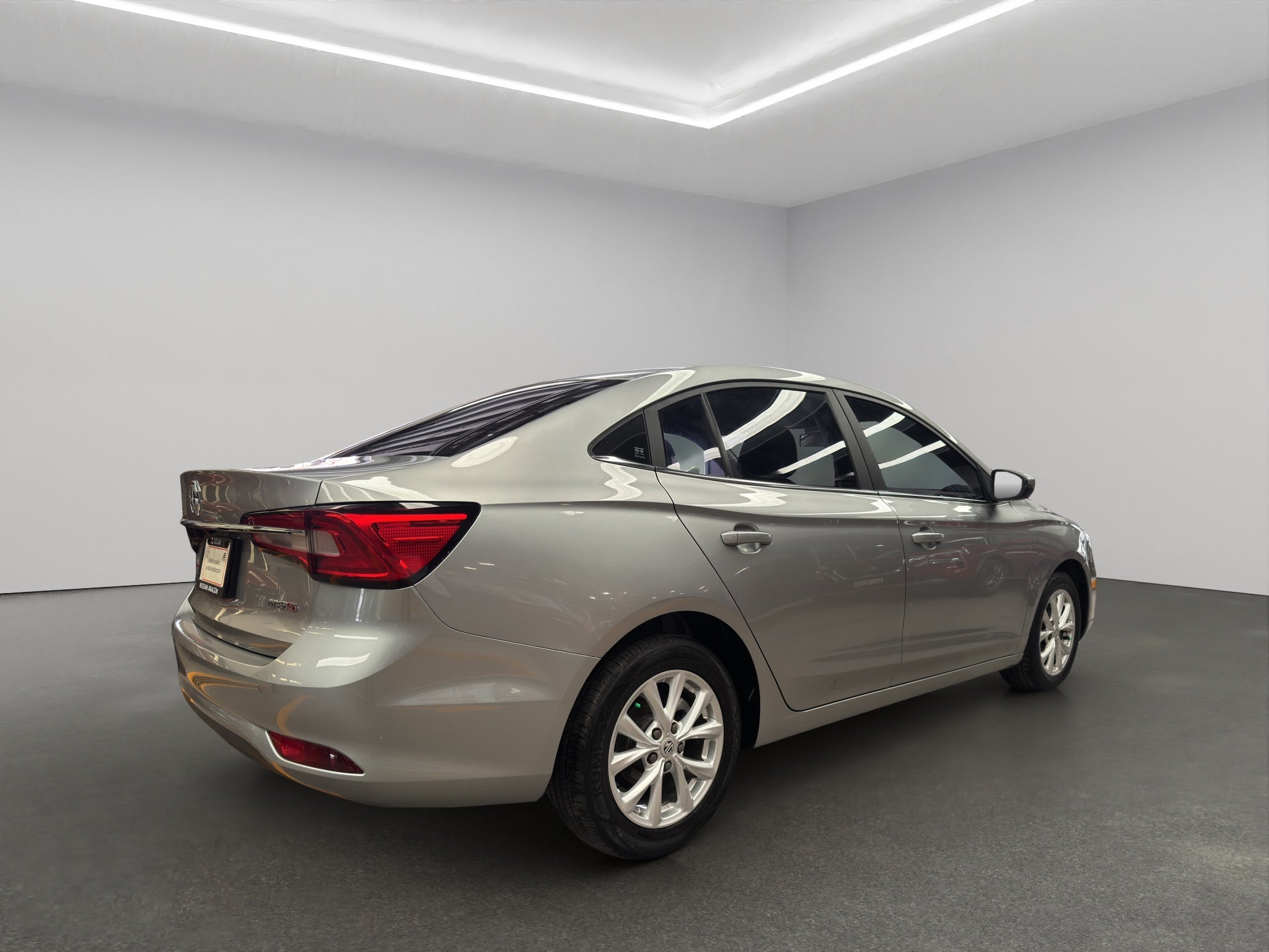 2024 MG MG5 4 pts. Excite, 1.5l, TM5, VE, piel, RA-16 (línea anterior)