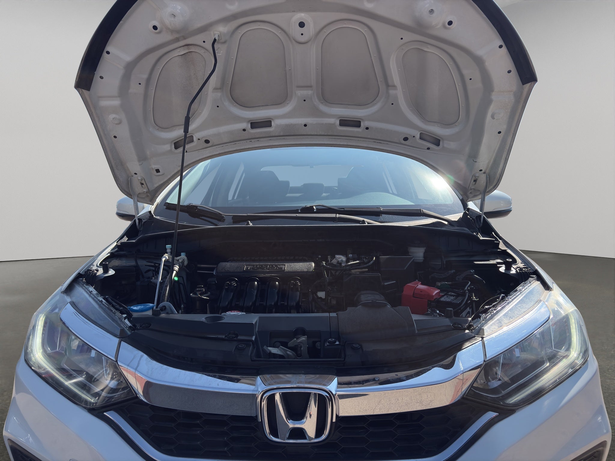 2020 Honda City 4 pts. LX, L4, CVT, a/ac., RA-15 (línea anterior)