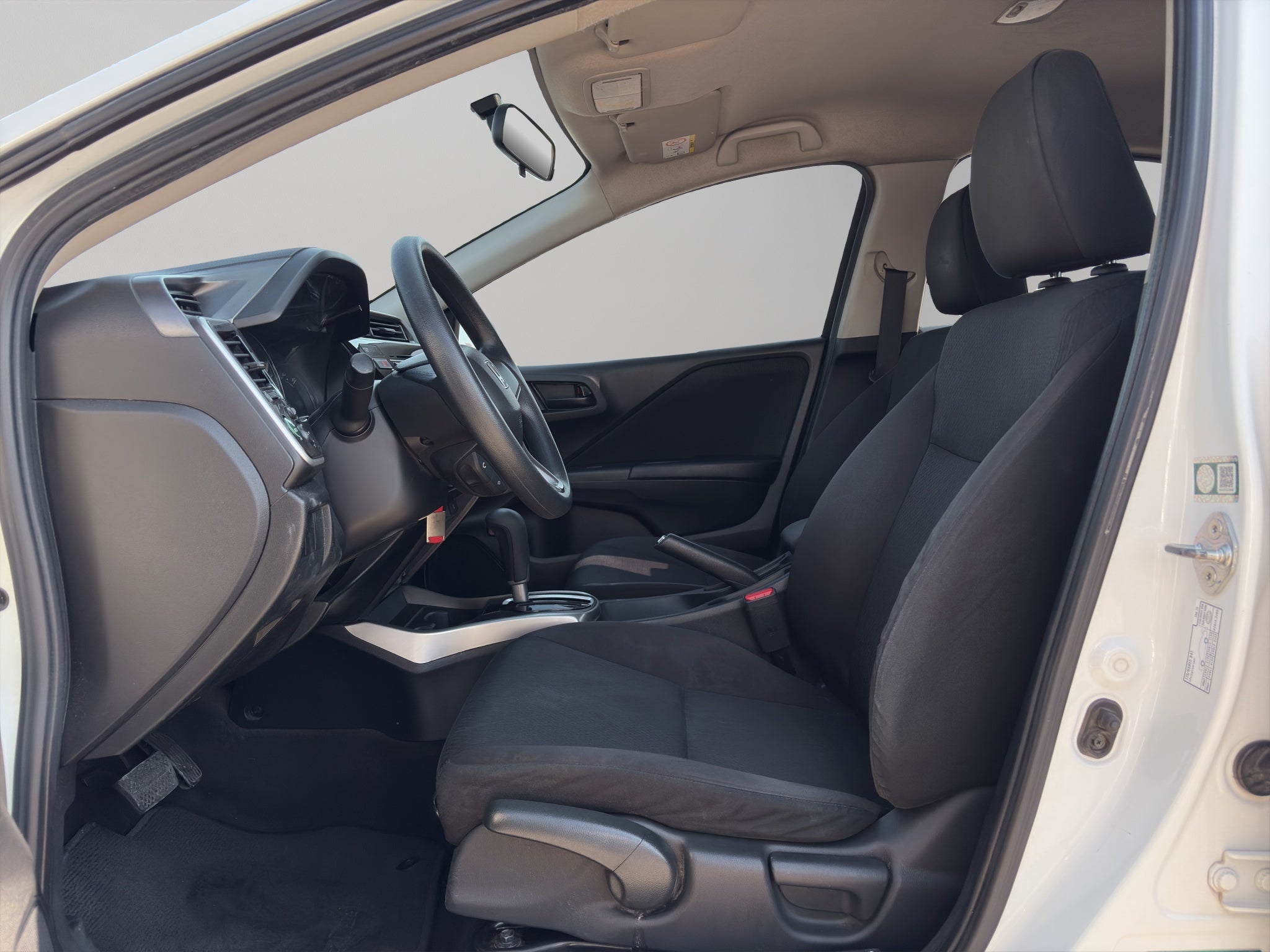 2020 Honda City 4 pts. LX, L4, CVT, a/ac., RA-15 (línea anterior)