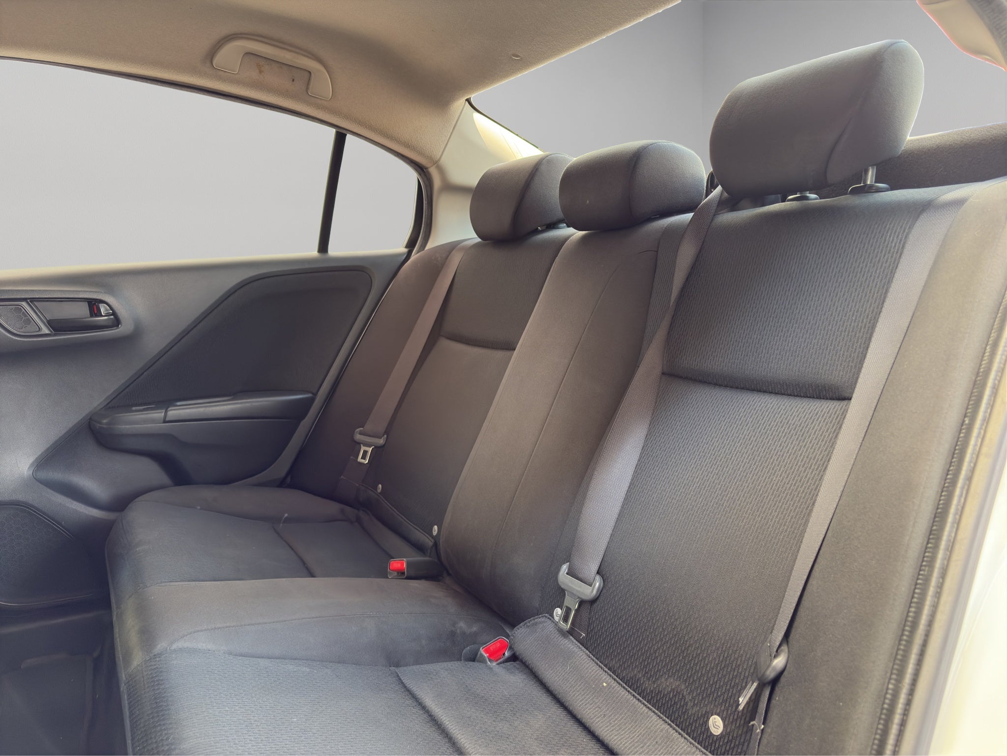 2020 Honda City 4 pts. LX, L4, CVT, a/ac., RA-15 (línea anterior)