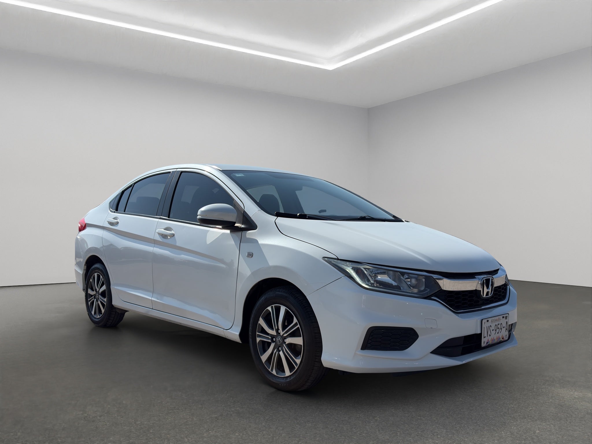 2020 Honda City 4 pts. LX, L4, CVT, a/ac., RA-15 (línea anterior)