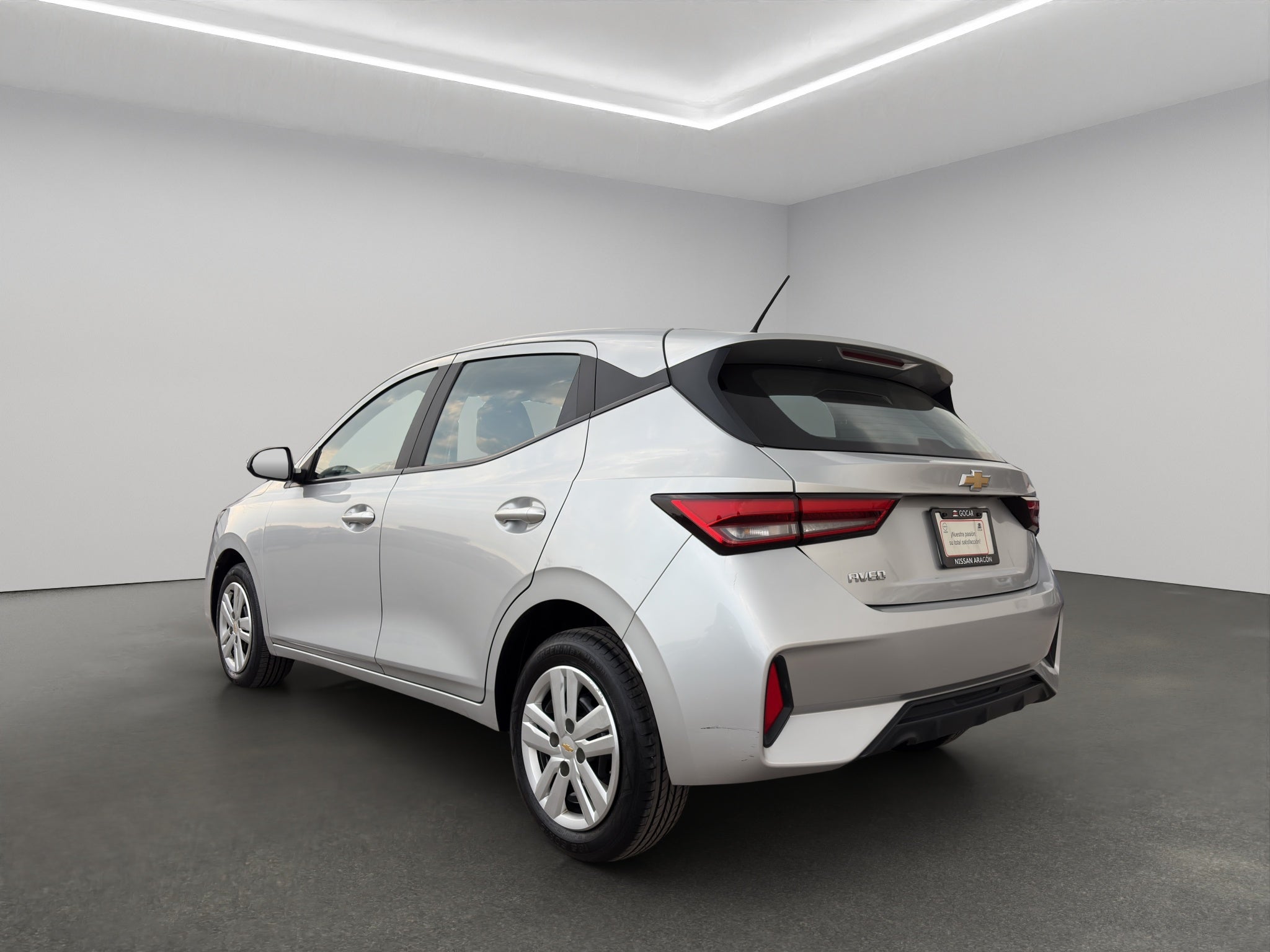 2024 Chevrolet Aveo 4 pts. LS, 1.5l, TM6, a/ac., R-15 (línea nueva)