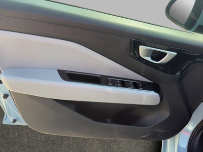 2025 Chevrolet Aveo 4 pts. LT, 1.5l, TA, a/ac., pantalla touch 8", RA-15