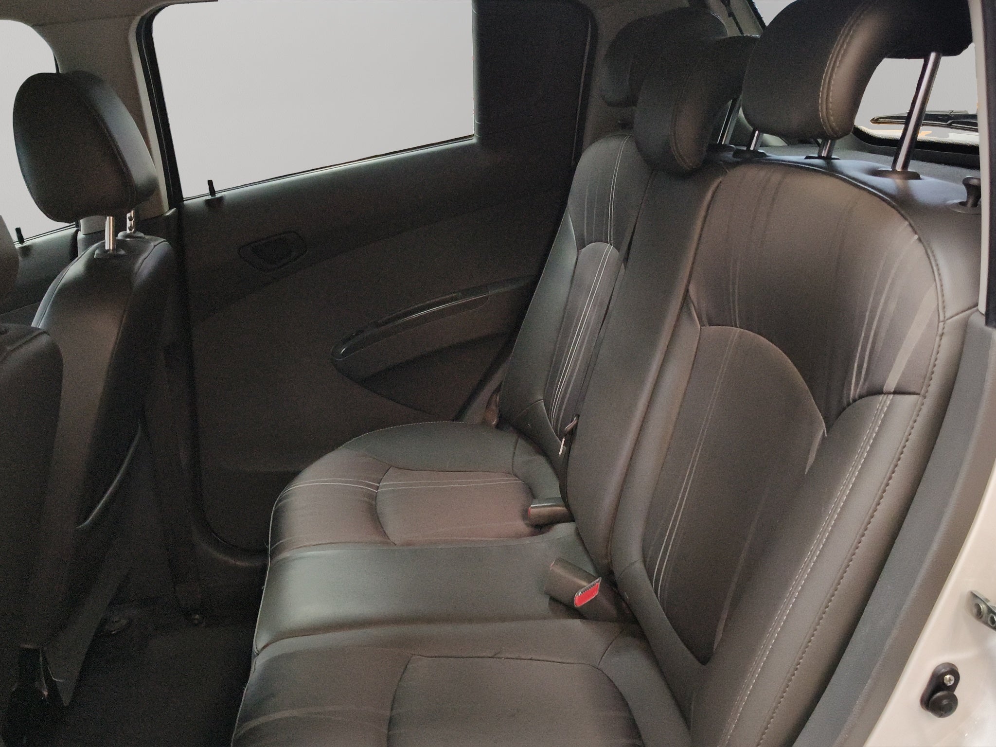 2016 Chevrolet Spark 5 pts. HB LTZ, 1.4l, TM5, a/ac., f. niebla, RA-15 (nueva generación)