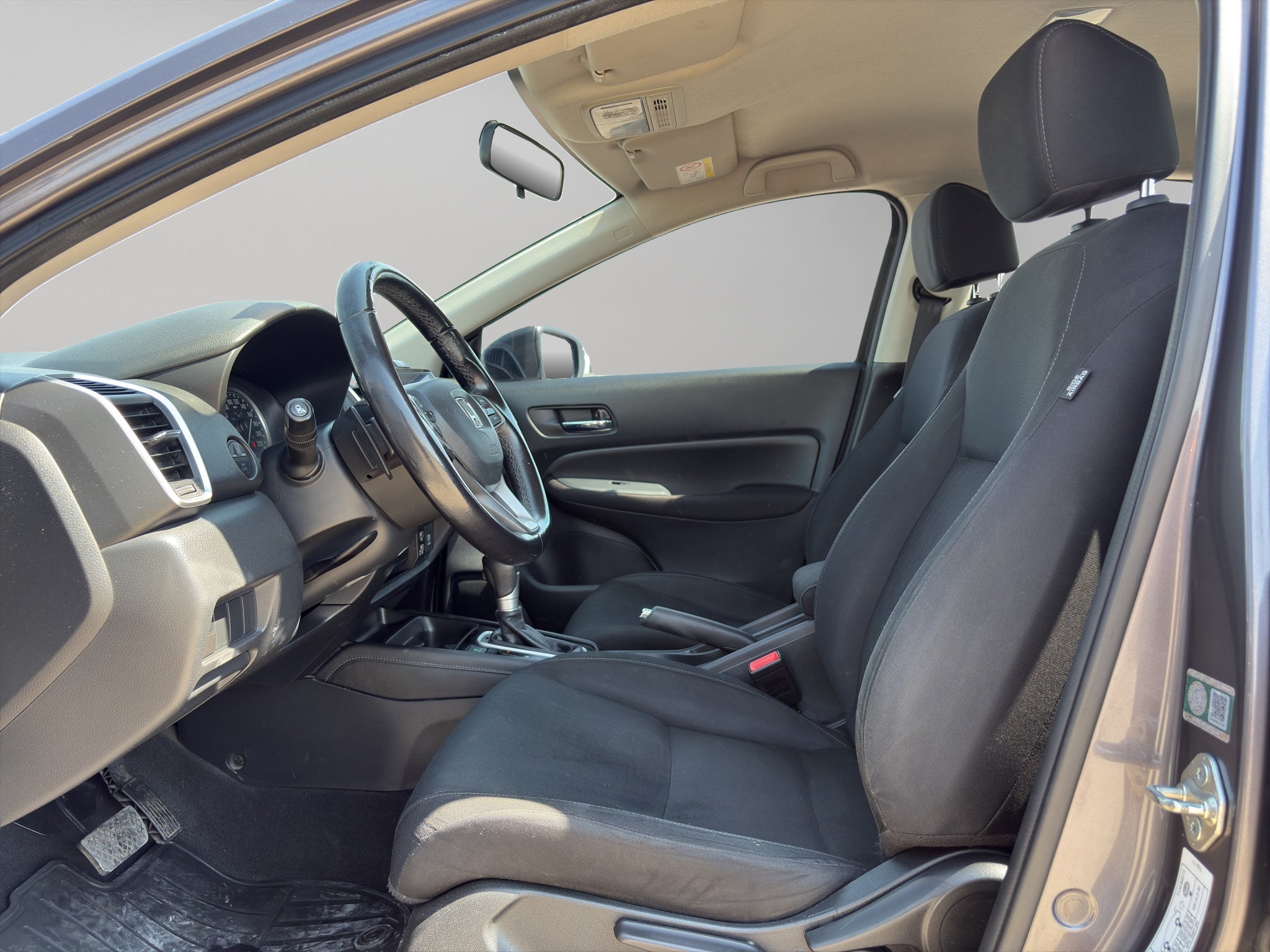 2022 Honda City 4 pts. Prime, 1.5l, TA, a/ac. Aut., f. niebla, cámara reversa, RA-16