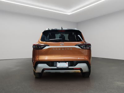 2025 Nissan Magnite VUD 5 pts. Exclusive, 1.0T, TM5, piel, RA-16