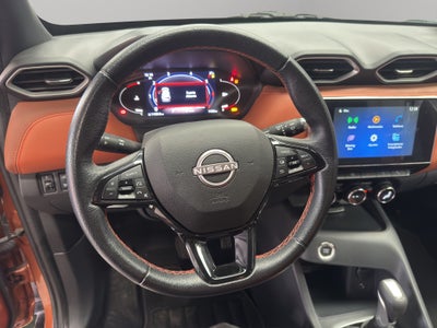 2025 Nissan Magnite VUD 5 pts. Exclusive, 1.0T, CVT, piel, RA-16