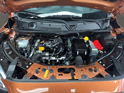 2025 Nissan Magnite VUD 5 pts. Exclusive, 1.0T, CVT, piel, RA-16