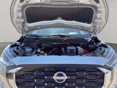 2025 Nissan Magnite VUD 5 pts. Exclusive, 1.0T, TM5, piel, RA-16