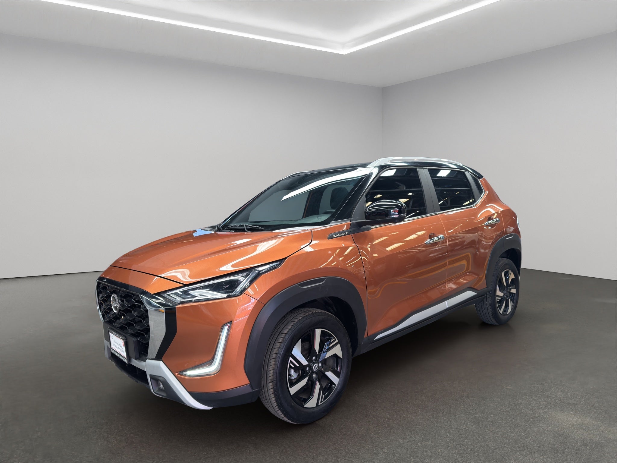 2025 Nissan Magnite VUD 5 pts. Exclusive, 1.0T, CVT, piel, RA-16