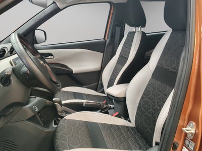 2025 Nissan Magnite VUD 5 pts. Exclusive, 1.0T, CVT, piel, RA-16