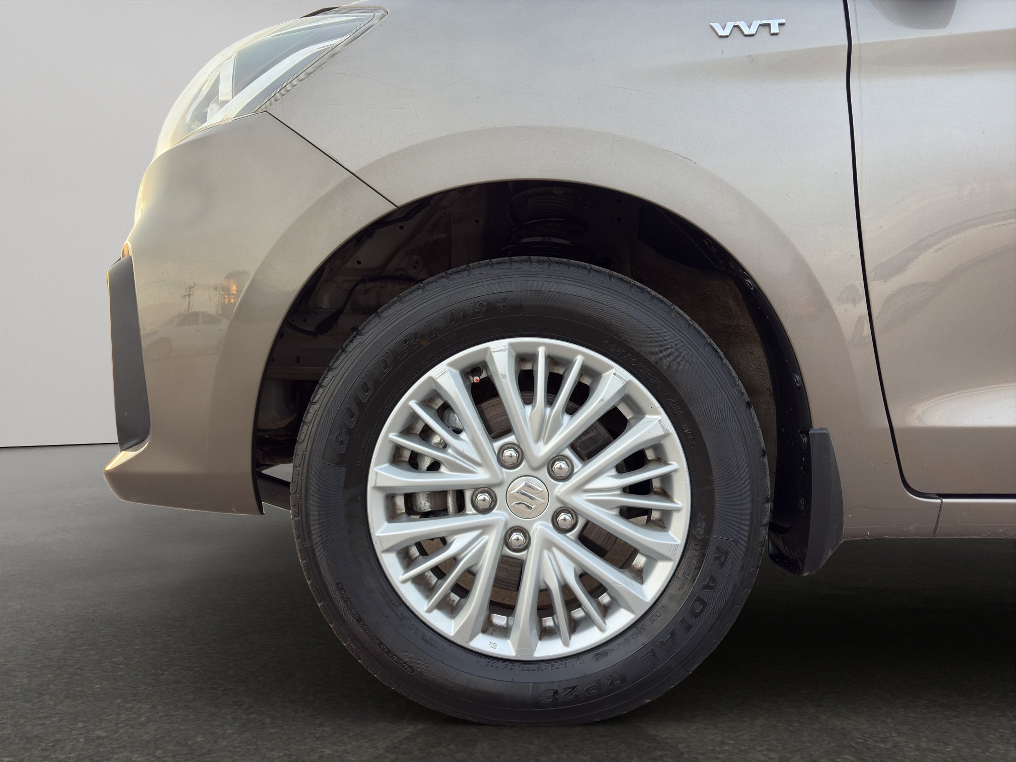 2019 Suzuki Ertiga Minivan 5 pts. GLX, 1.5l, TA, a/ac. Aut., f. niebla, RA-15