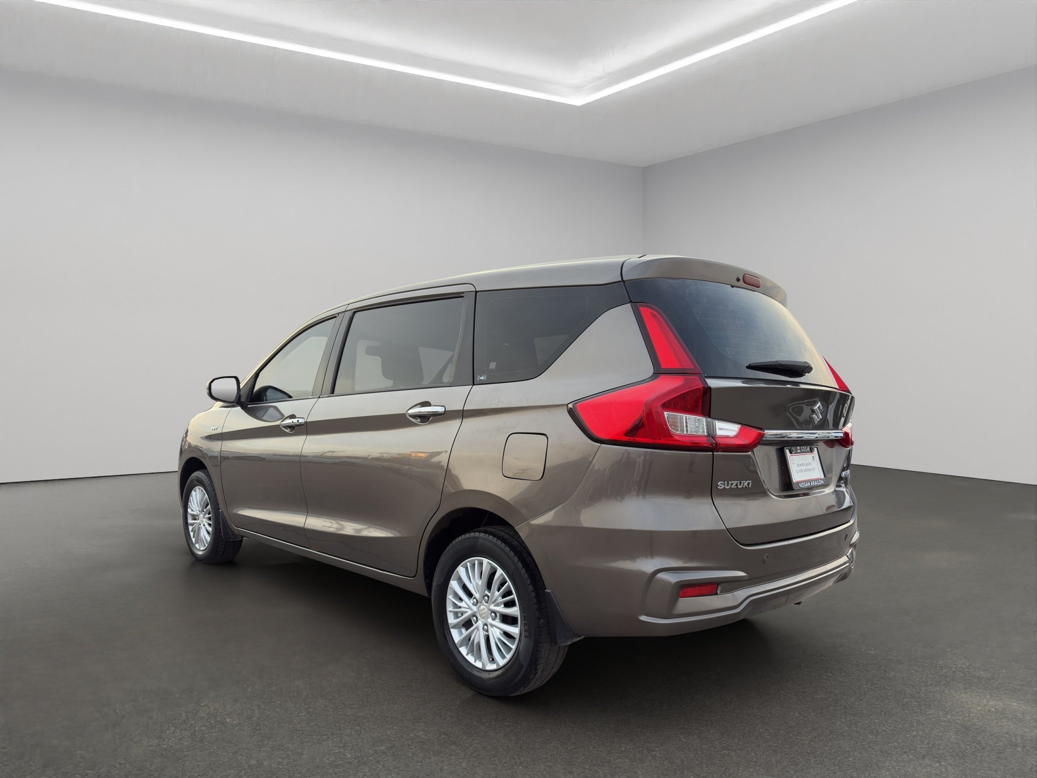 2019 Suzuki Ertiga Minivan 5 pts. GLX, 1.5l, TA, a/ac. Aut., f. niebla, RA-15