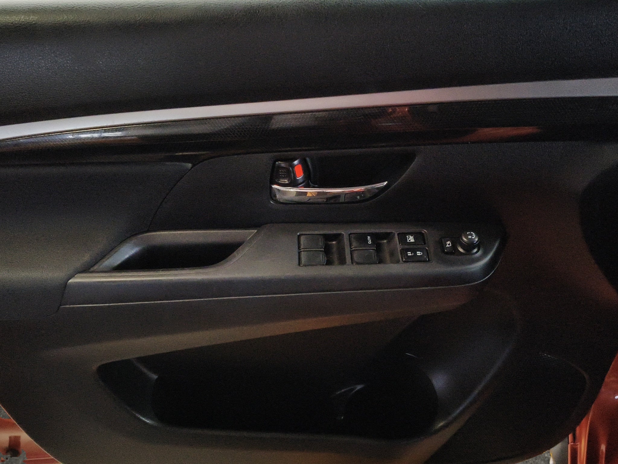 2022 Suzuki Ertiga Minivan 5 pts. XL7 GLX, 1.5l, TA, a/ac., f. led, RA-16