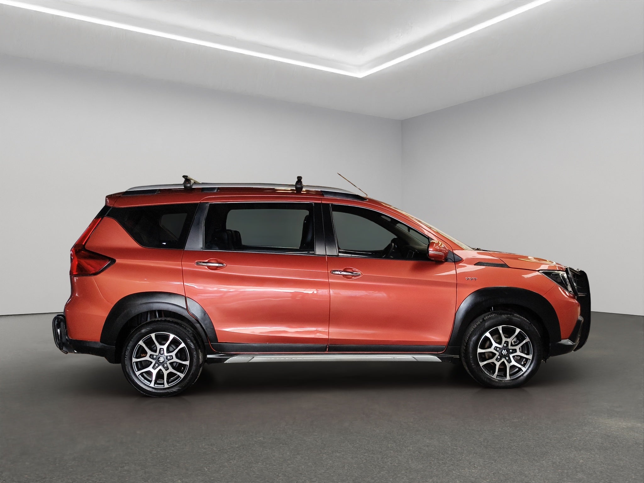 2022 Suzuki Ertiga Minivan 5 pts. XL7 GLX, 1.5l, TA, a/ac., f. led, RA-16