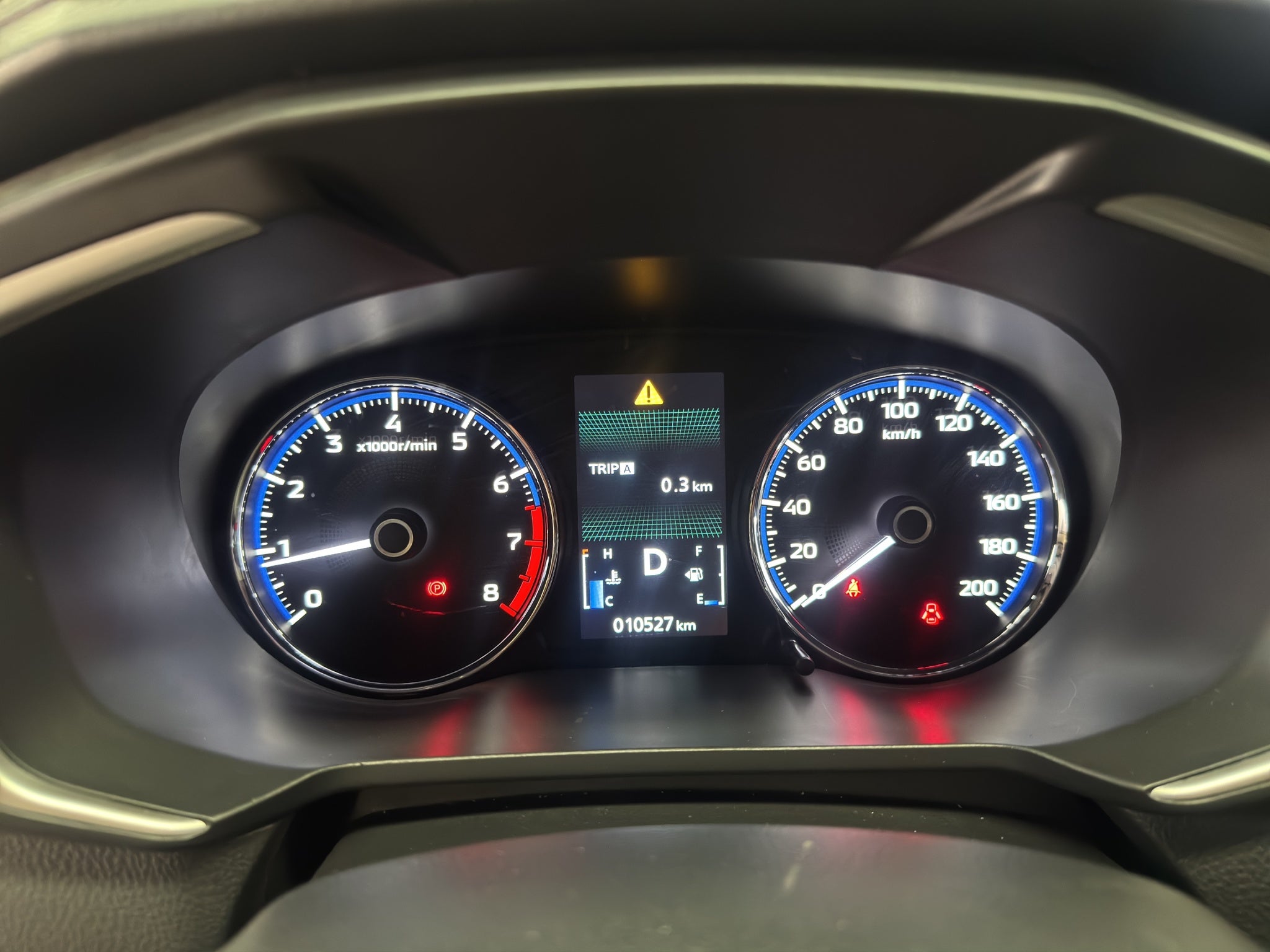 2025 Mitsubishi Xpander VUD 5 pts. GLS, 1.5l, TA, 7 pas., RA-16