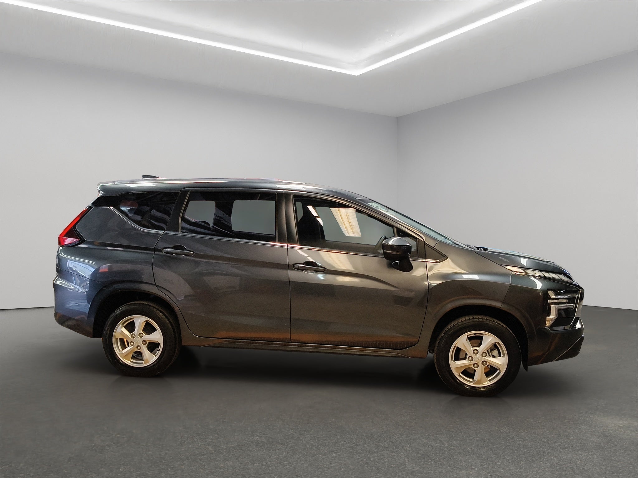 2024 Mitsubishi Xpander VUD 5 pts. GLS, 1.5l, TA, 7 pas., RA-16