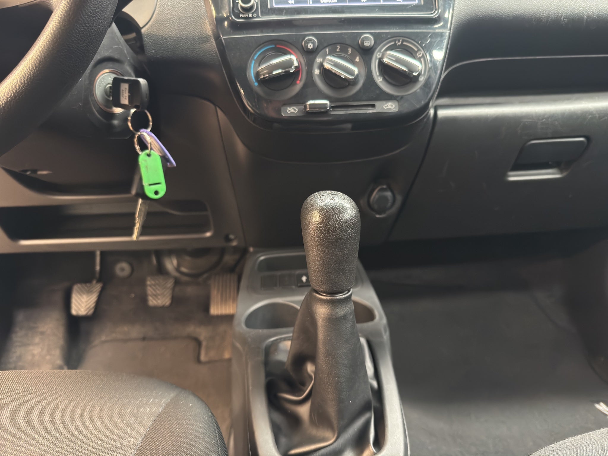 2022 Mitsubishi Mirage 4 pts. G4 GLX, TM5, a/ac., VE del., R-14