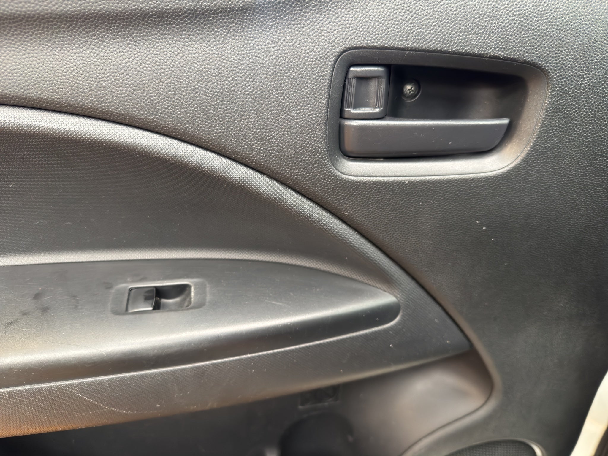 2022 Mitsubishi Mirage 4 pts. G4 GLX, TM5, a/ac., VE del., R-14