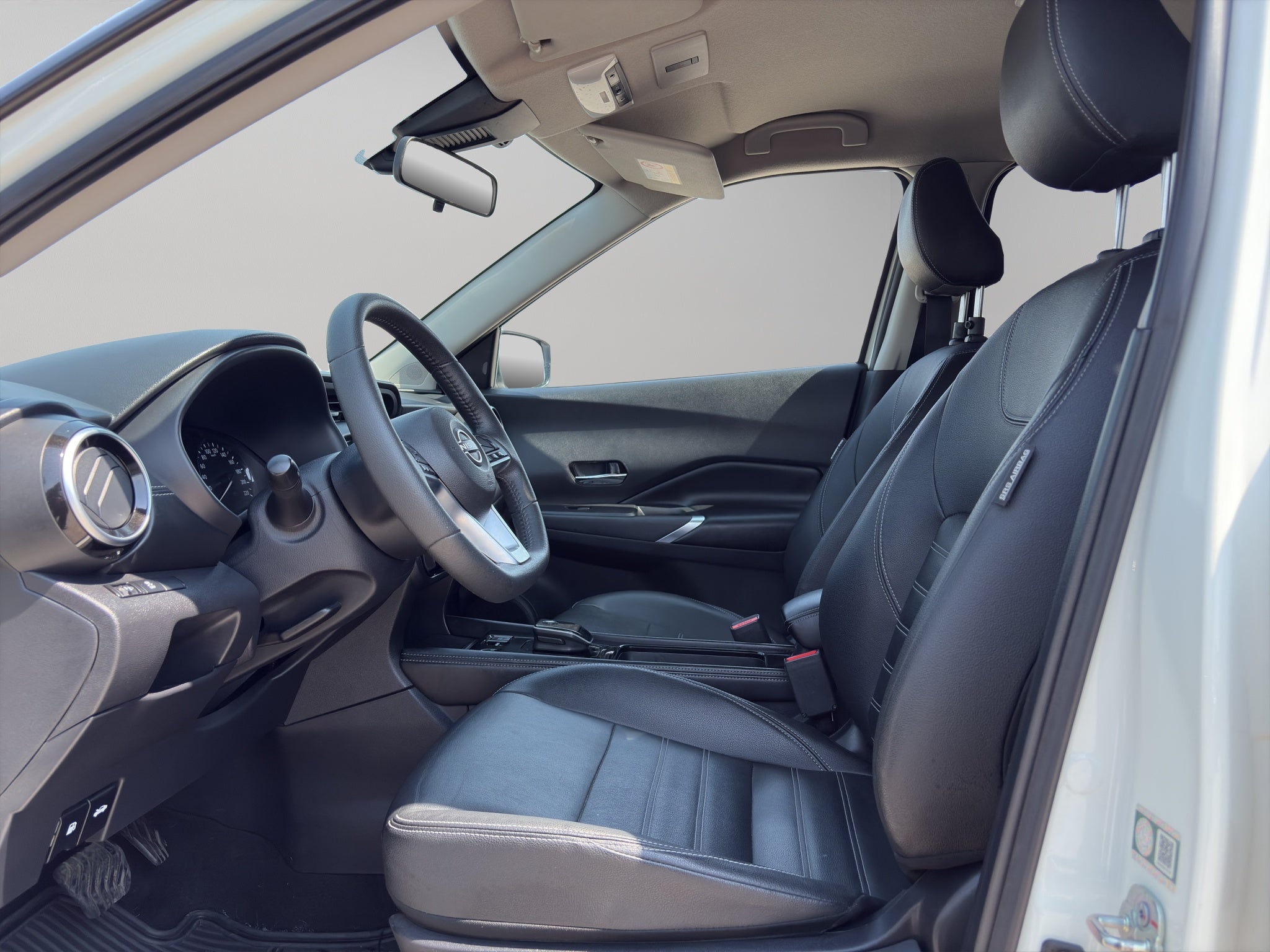 2023 Nissan Kicks VUD 5 pts. Platinum e-Power, E-REV, TA, piel, ADAS, RA-17