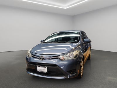 2017 Toyota Yaris 4 pts. Core, CVT, a/ac., f. halógeno, R-15