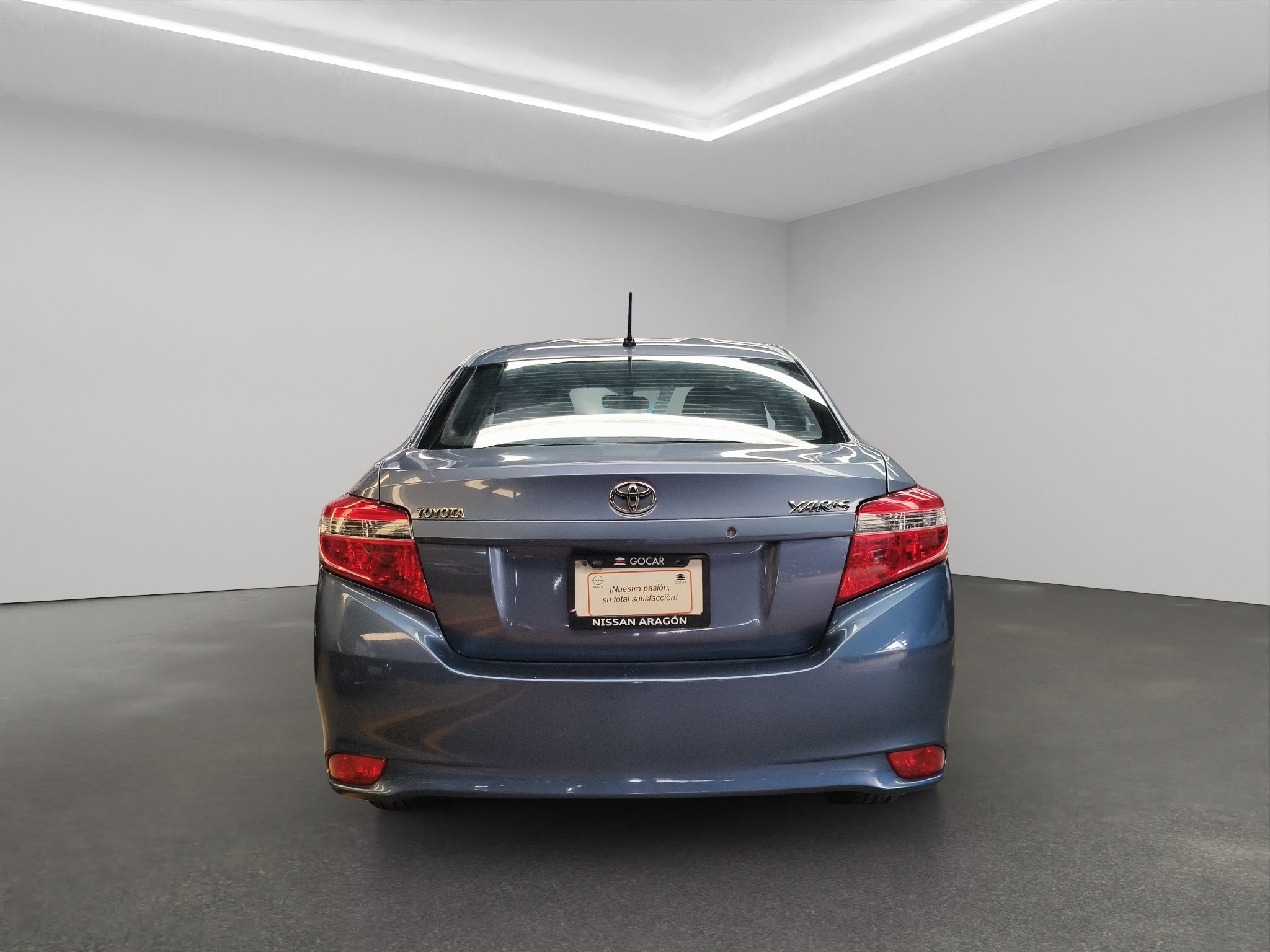 2017 Toyota Yaris 4 pts. Core, CVT, a/ac., f. halógeno, R-15