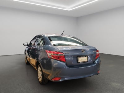 2017 Toyota Yaris 4 pts. Core, CVT, a/ac., f. halógeno, R-15