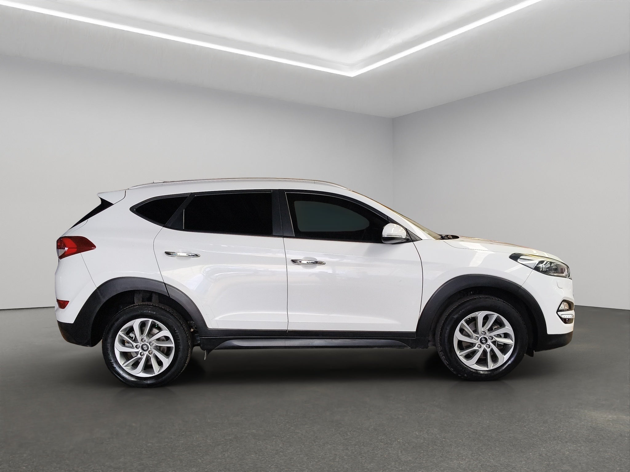 2018 Hyundai Tucson VUD 5 pts. Limited, TA, a/ac. Aut., piel, f. led, RA-17