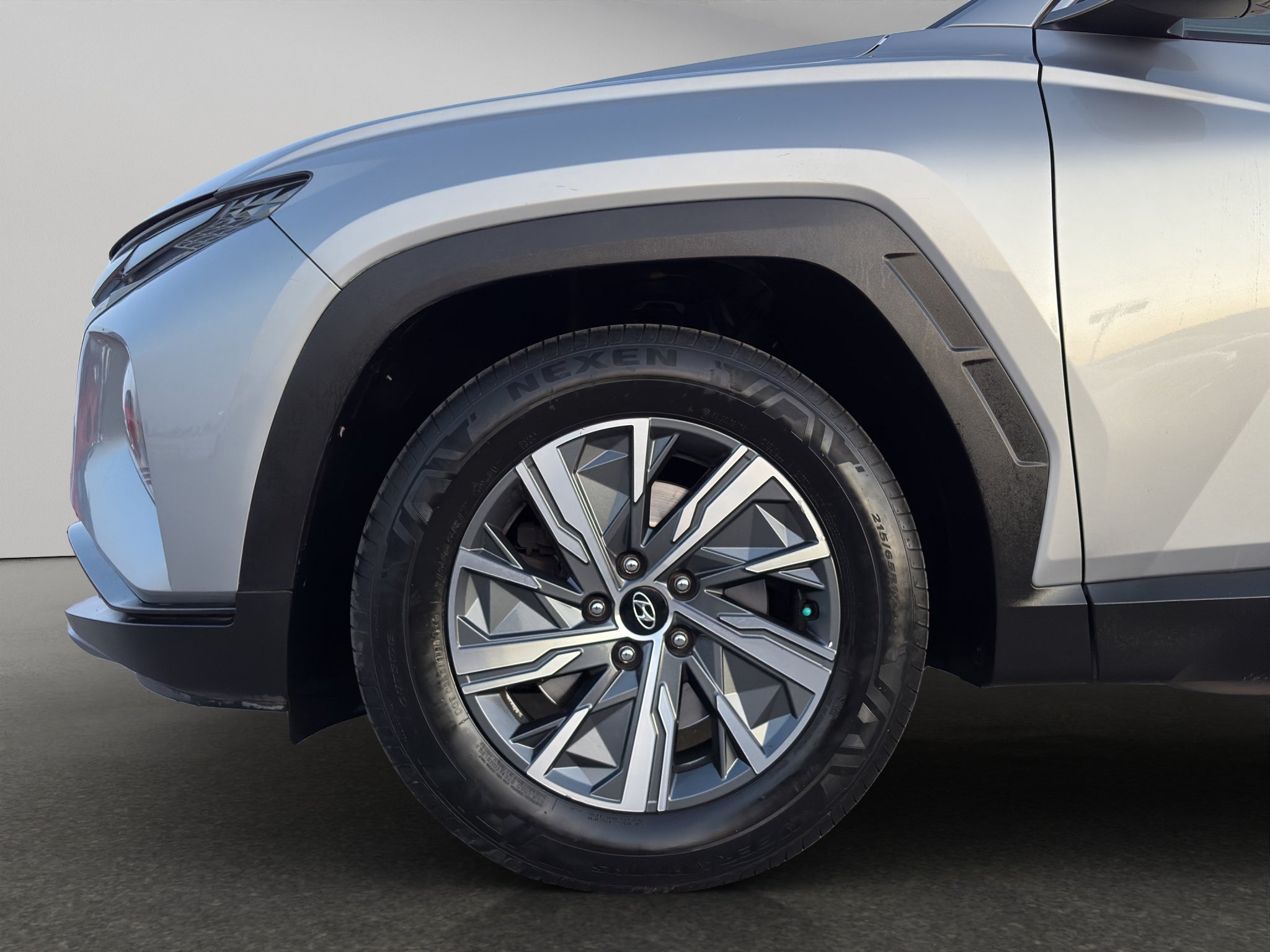 2024 Hyundai Tucson VUD 5 pts. GLS, 2.5l, TA, a/ac., RA-17